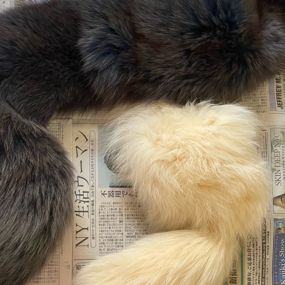 Vintage Christian Dior Fur bi color scarf in excellent condition - Picture 6 of 9